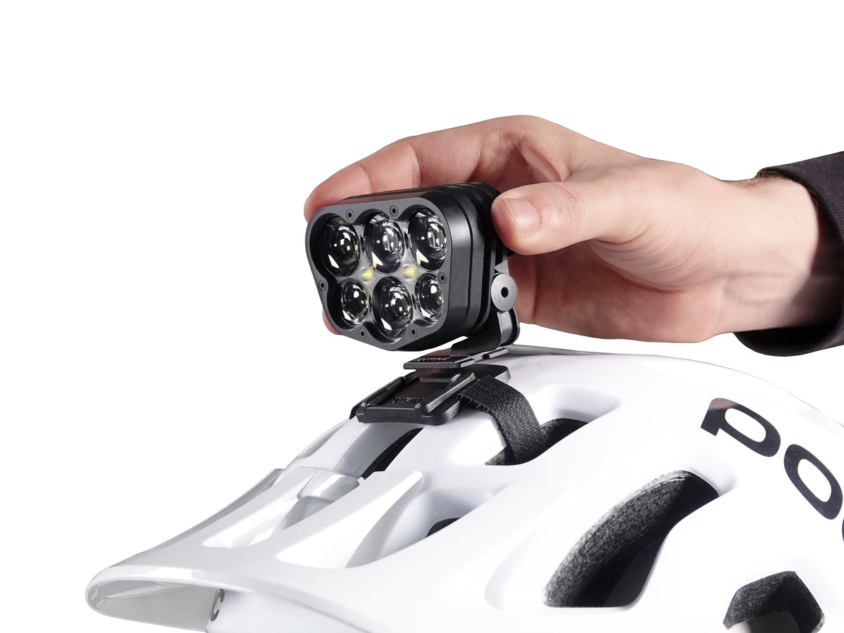 Alpha helmet light (7)