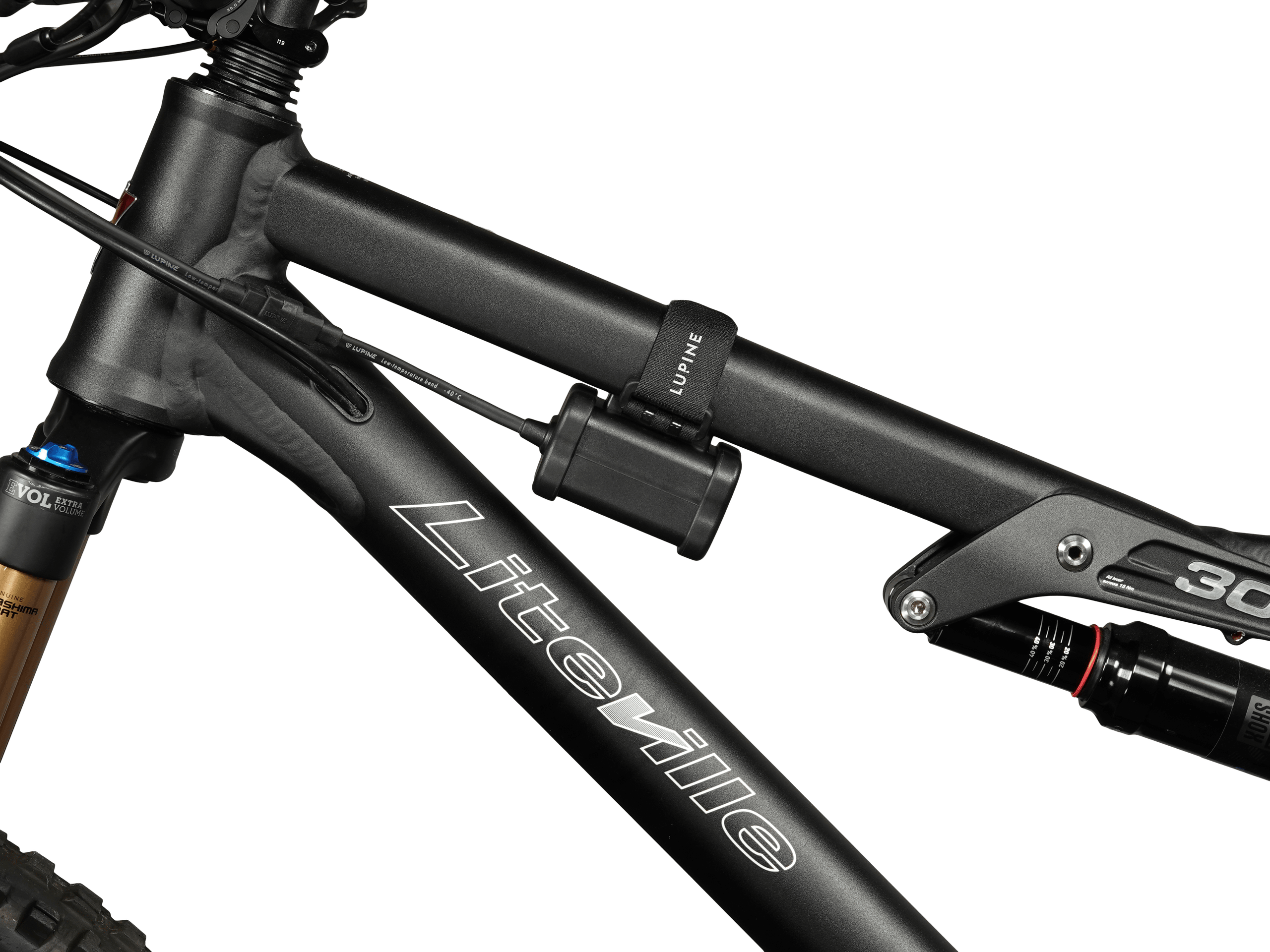 6.9 Ah SmartCore Akku mit Klettband am Rahmen montiert | 6.9 Ah SmartCore battery mounted on the frame with hook-and-loop strap