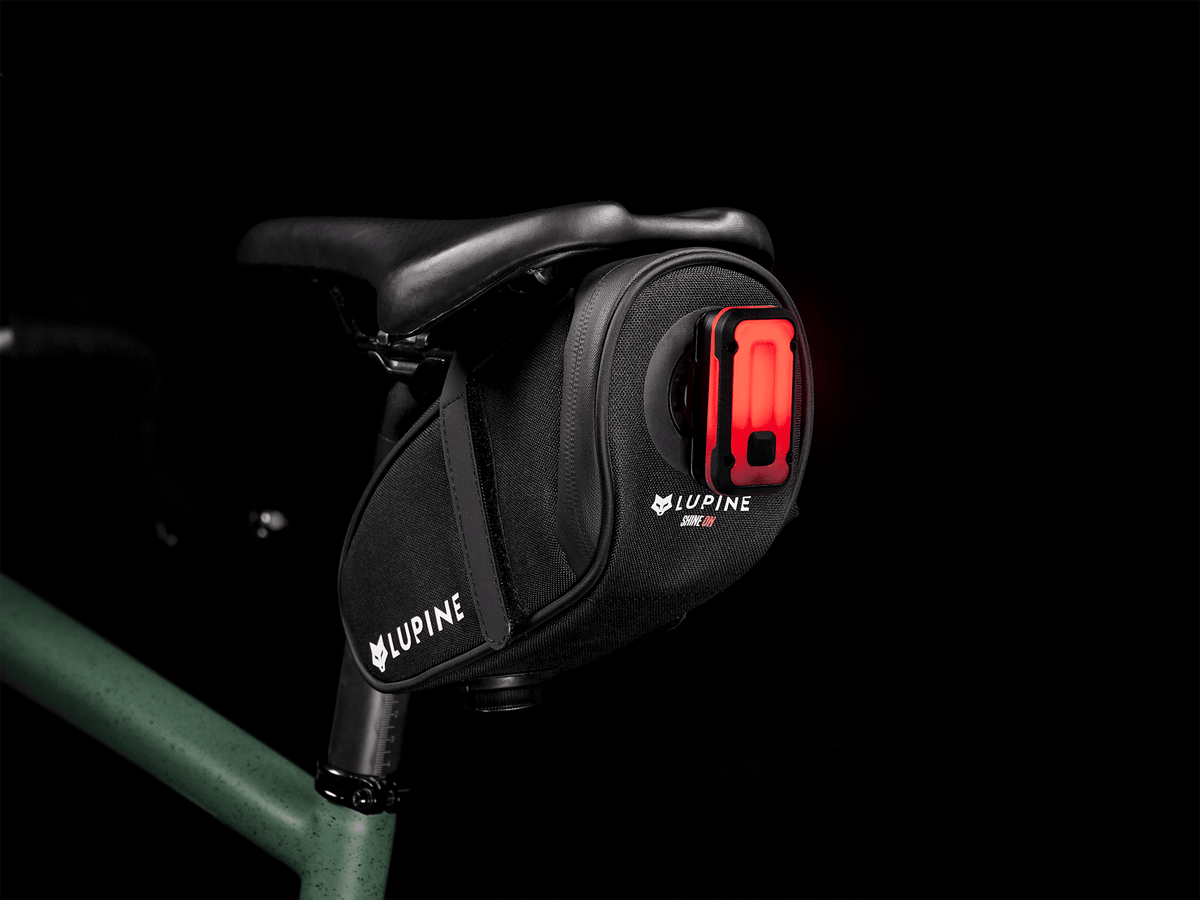 Lupine Rotlicht Pro on the UFO saddlebag with the rear light switched on