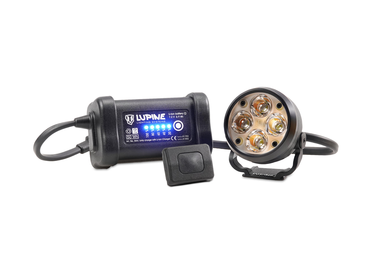 Wilma Lampenkopf mit 6.9 Ah SmartCore-Akku und Bluetooth-Fernbedienung